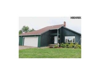 13256 Madison Rd, Middlefield, OH 44062