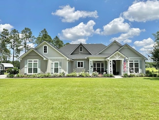 630 Walton Way Dr, Nashville, GA 31639