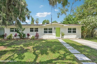 2619 Montreal St, Atlantic Beach, FL 32233