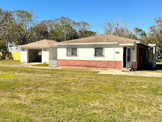 318 Banana St, Tarpon Springs, FL 34689
