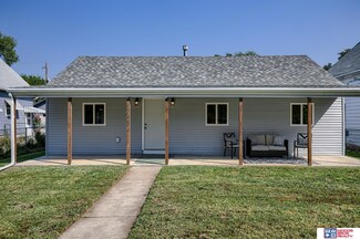 6434 Ballard Ave, Lincoln, NE 68507