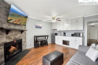301 Pinnacle Inn Rd Unit 3130, Beech Mountain, NC 28604
