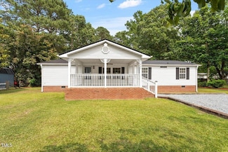 205 Austin St, Four Oaks, NC 27524