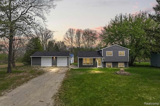 14542 N Mckinley Rd, Montrose, MI 48457