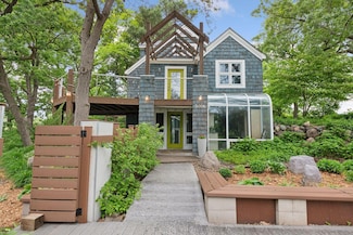 5016 Shady Oak Rd S, Hopkins, MN 55343