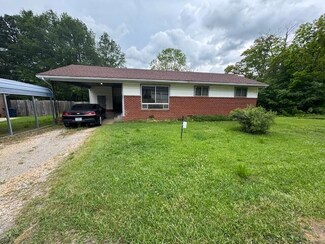 102 Frank St, Booneville, MS 38829