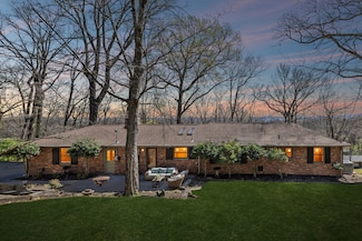835 Otter Creek Rd, Nashville, TN 37220