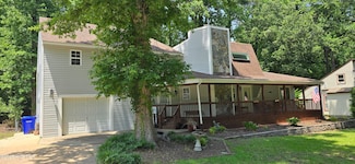 900 River Hill Dr, Greenville, NC 27858