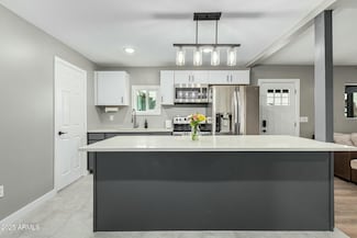 1425 N 64th St, Mesa, AZ 85205