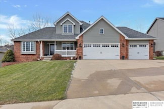 915 Pheasant Cir, Blair, NE 68008