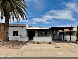 202 W Los Robles Unit 1, Green Valley, AZ 85614
