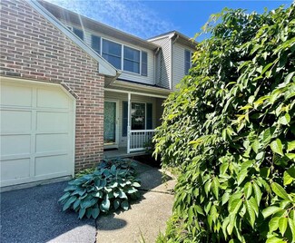 5457 Jaclyn Ln, Bethlehem, PA 18017
