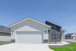 1754 SW Besra Dr, Mountain Home, ID 83647
