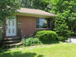 251 Berlin St, Montpelier, VT 05602