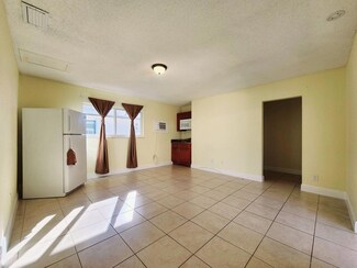 4471 SW 54th Ct Unit 1-2, Fort Lauderdale, FL 33314