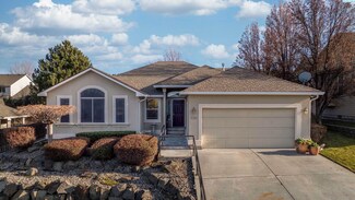 3501 S Keller St, Kennewick, WA 99337