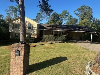 2005 Carriage Dr, Phenix City, AL 36867