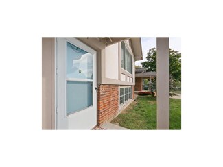 1424 NW 64th Terrace, Kansas City, MO 64118