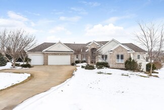 13216 Lamont Farm Dr, Coopersville, MI 49404