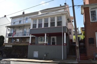 1316 Pulaski Ave, Coal Township, PA 17866