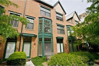 101 N Euclid Ave Unit 20, Oak Park, IL 60301