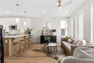 305 Normans Ct, Nashville, TN 37216