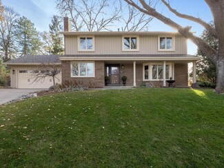 6068 Olinger Cir, Edina, MN 55436