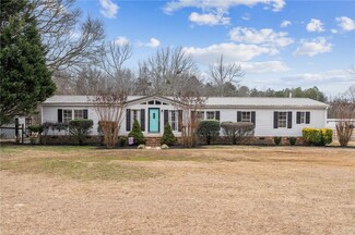 103 Maxcy Dr, Belton, SC 29627