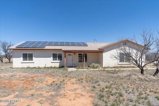10193 E Windtalker Rd, Hereford, AZ 85615