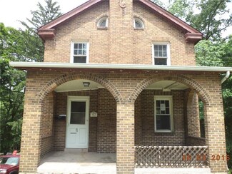 817 Center Ave, Avalon, PA 15202