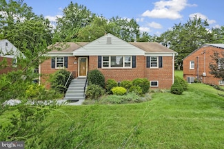 4502 Hargrove Rd, Temple Hills, MD 20748