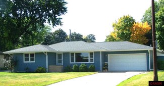 1211 Warren St, Mankato, MN 56001