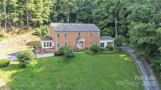 317 Dillard Dr, Jefferson, NC 28640