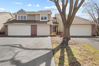 124 Montpelier Cir, Rochester, NY 14618