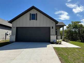 3621 Chambers Dr, Farmersville, TX 75442