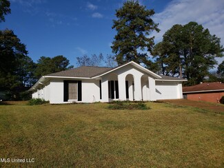 5113 Tarryton Place, Jackson, MS 39206