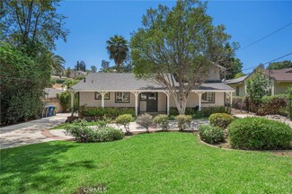10511 Johanna Ave, Sunland, CA 91040