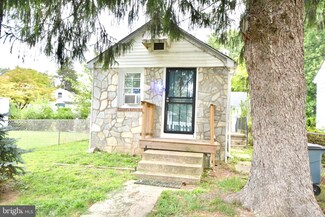 10 Crescent Ave, Ewing, NJ 08638