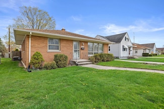 7719 36th Ave, Kenosha, WI 53142