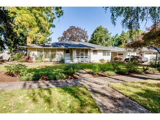 595 Dartmoor Dr, Eugene, OR 97401