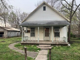389 N Grant St, Oronogo, MO 64855