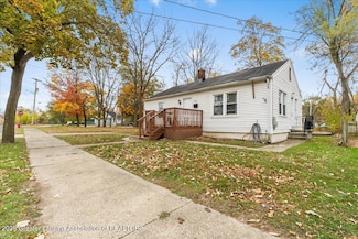 815 Woodbine Ave, Lansing, MI 48910