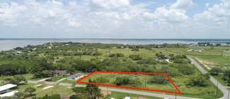 528 S Vista Dr, Sandia, TX 78383