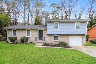 3900 Emerald Dr N, Decatur, GA 30035