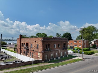 6801 Buffalo Ave, Niagara Falls, NY 14304
