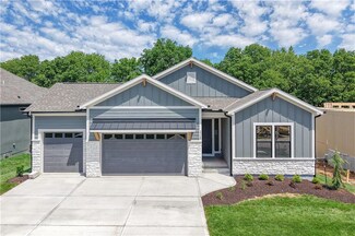 17147 S Heatherwood St, Overland Park, KS 66062