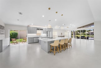 11824 Fountainside Cir, Boynton Beach, FL 33437