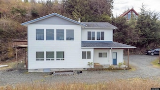 56 Guard Dr N, Ketchikan, AK 99901