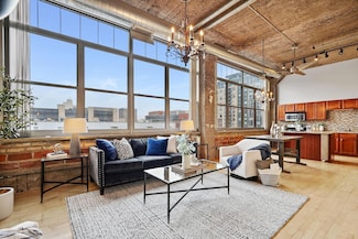521 S 7th St Unit 420, Minneapolis, MN 55415