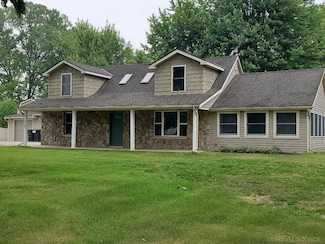 47474 Sugarbush Rd, Chesterfield, MI 48047